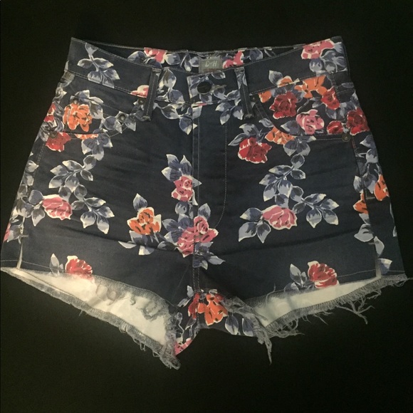 Citizens of Humanity Floral Shorts - Picture 1 of 8